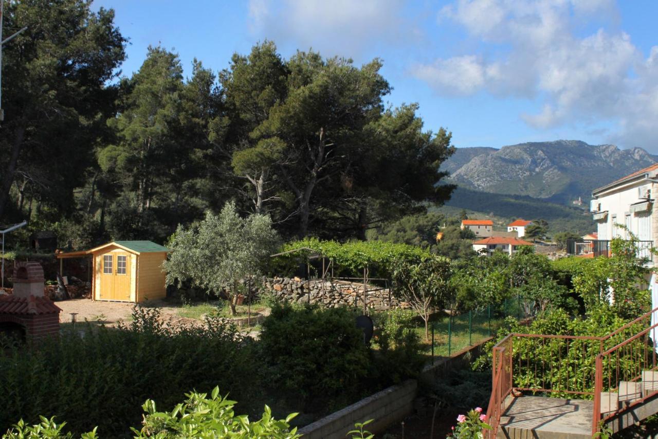 Apartments With A Parking Space Jelsa, Hvar - 8765 Jelsa  Exterior foto